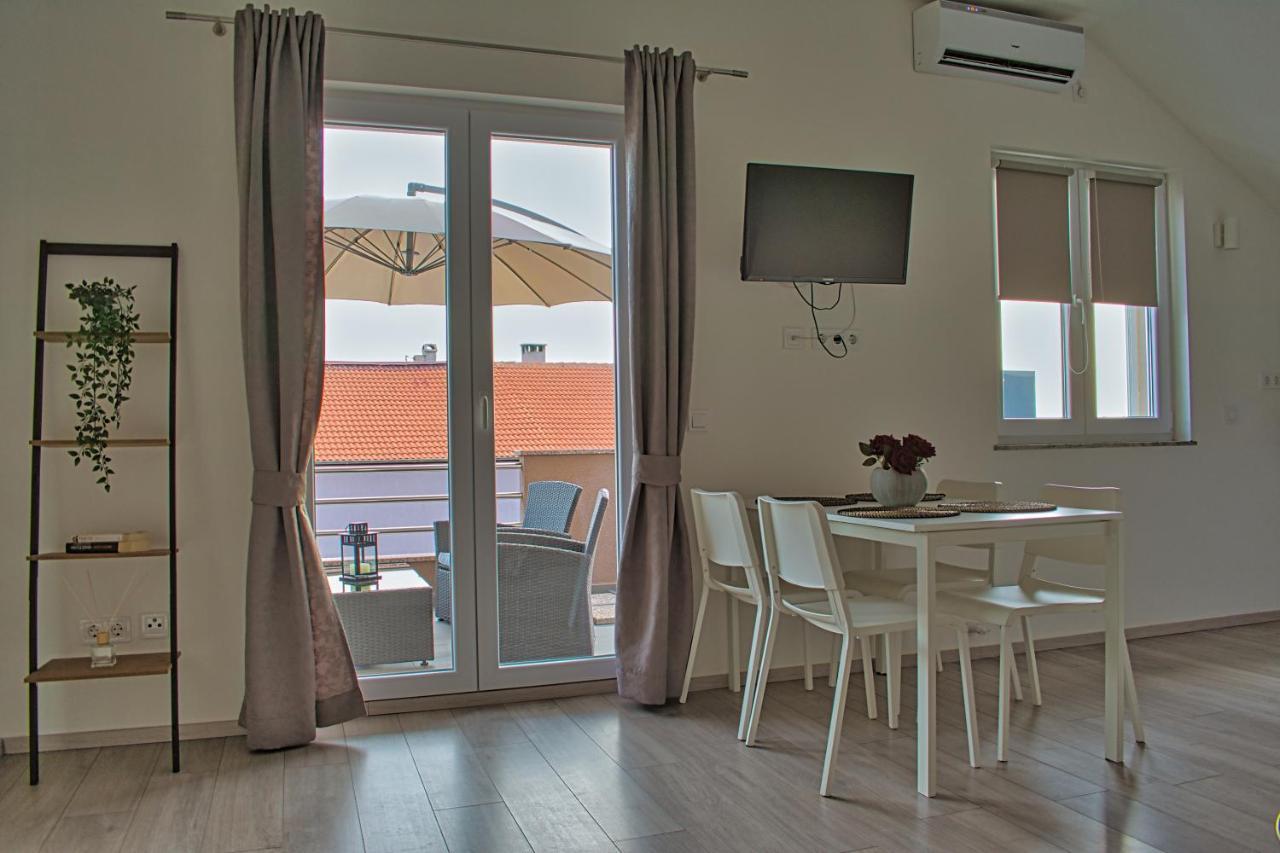 Apartments And Rooms B&B Zadar Exterior foto